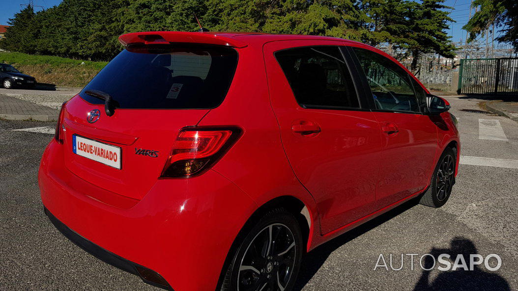 Toyota Yaris 1.4 D-4D High Pack+NAVI de 2015