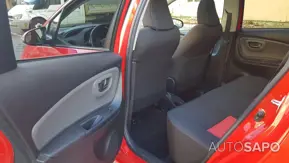 Toyota Yaris 1.4 D-4D High Pack+NAVI de 2015