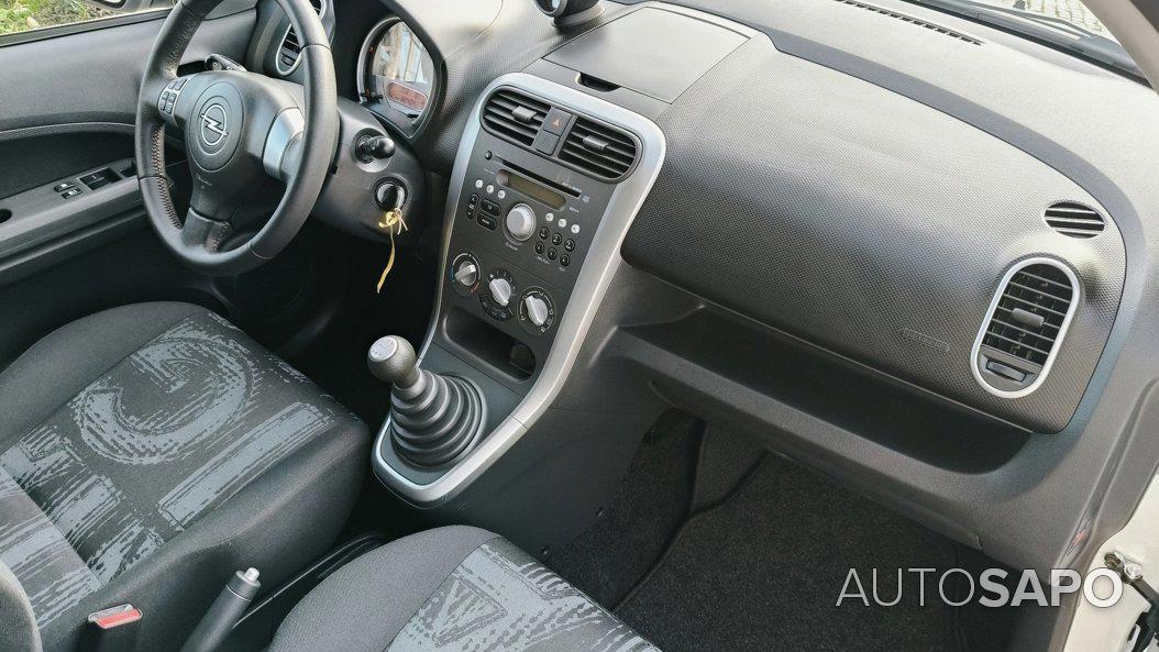 Opel Agila 1.0 Color Edition S/S II de 2013