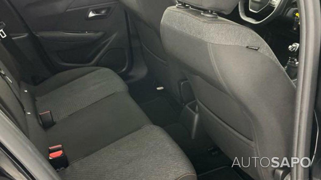 Peugeot 208 1.2 PureTech Style de 2025