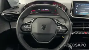 Peugeot 208 1.2 PureTech Style de 2025