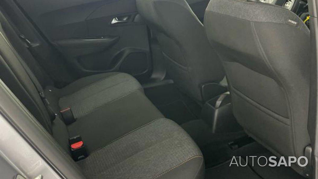 Peugeot 2008 1.2 PureTech Style de 2025