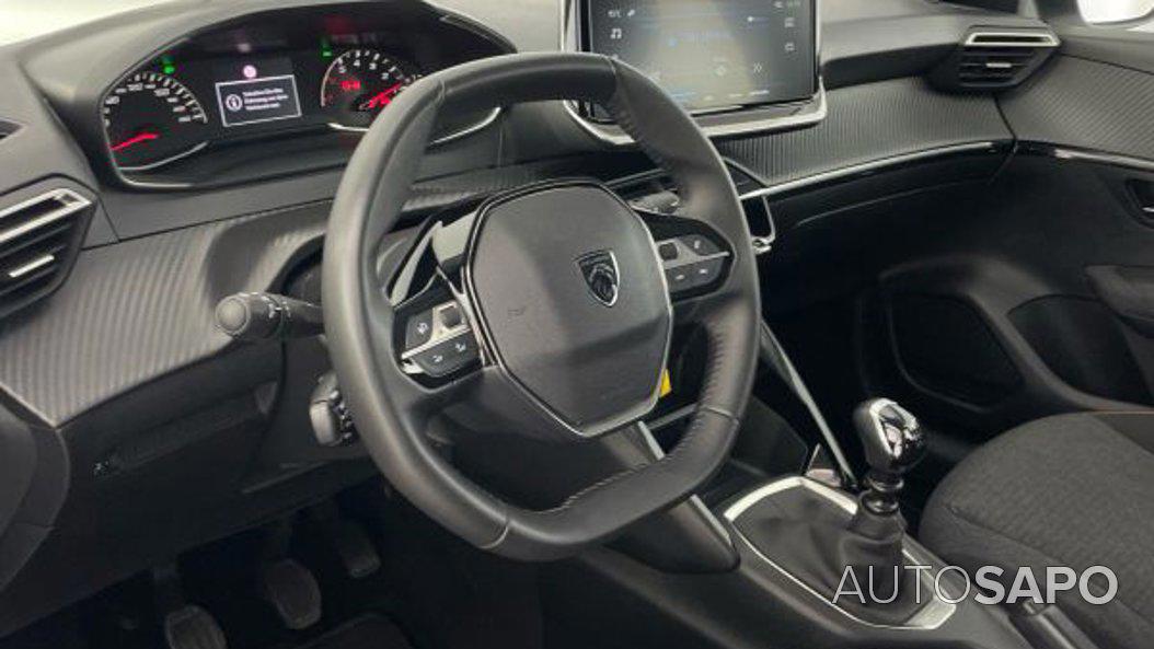 Peugeot 208 1.2 PureTech Style de 2025