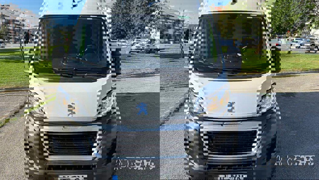 Peugeot Boxer 2.2 BlueHDi 333 L2H2 Premium de 2023
