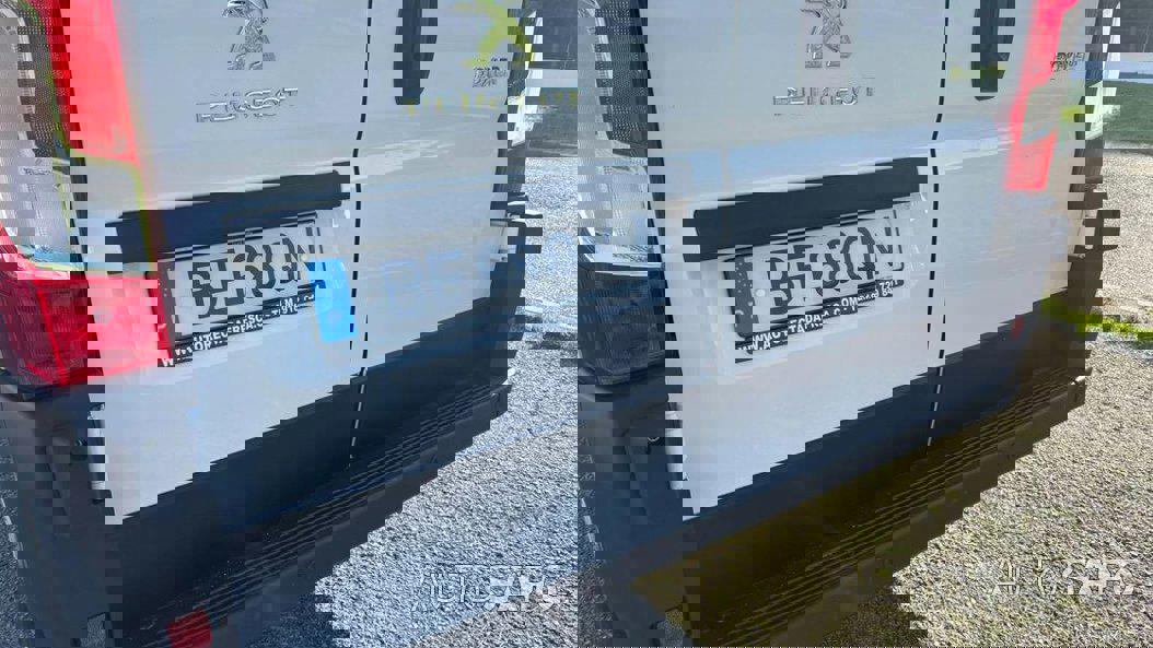 Peugeot Boxer 2.2 BlueHDi 333 L2H2 Premium de 2023