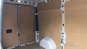 Peugeot Boxer 2.2 BlueHDi 333 L2H2 Premium de 2023