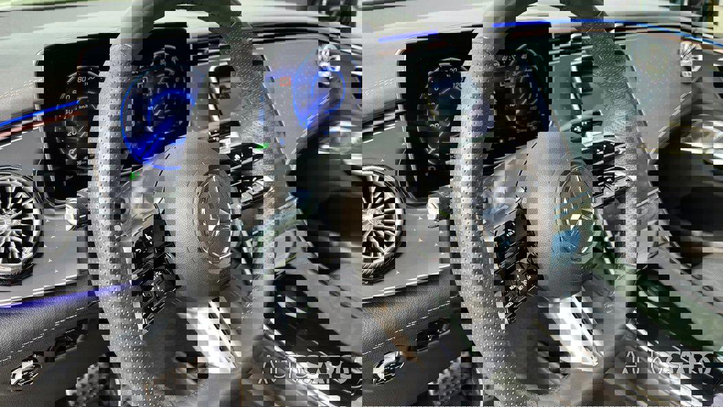 Mercedes-Benz EQE de 2024