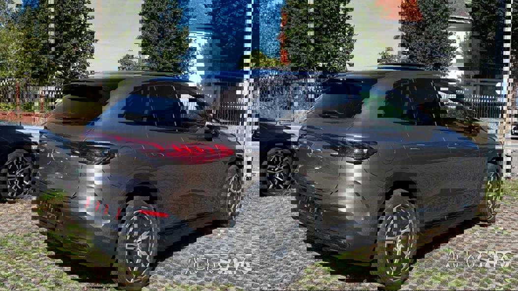 Mercedes-Benz EQE de 2024