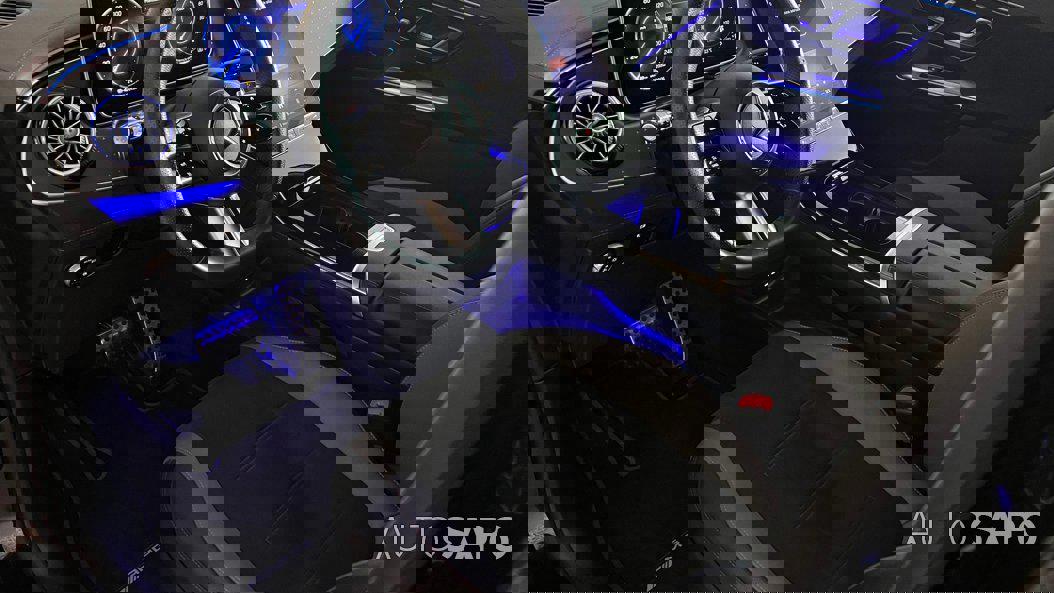 Mercedes-Benz EQE de 2024