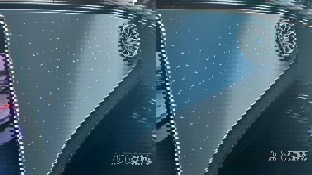 Mercedes-Benz EQE de 2024