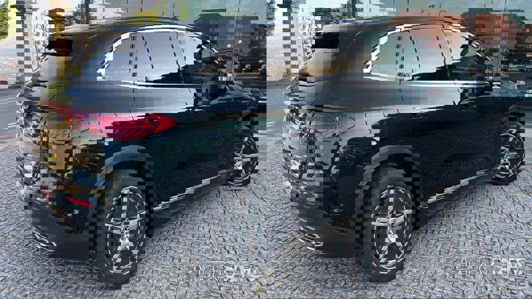 Mercedes-Benz EQE de 2024