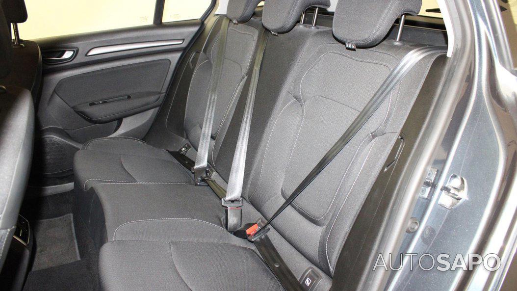 Renault Mégane 1.6 E-Tech Plug-In Zen de 2021