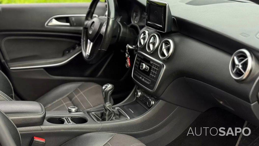 Mercedes-Benz Classe A 180 CDi BlueEfficiency de 2015