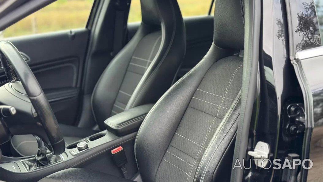 Mercedes-Benz Classe A 180 CDi BlueEfficiency de 2015