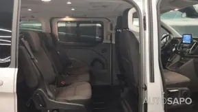 Ford Tourneo Custom de 2021