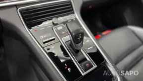 Porsche Panamera 4 E-Hybrid de 2021