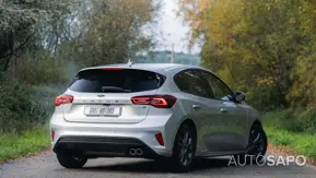 Ford Focus 1.0 EcoBoost MHEV ST-Line de 2022