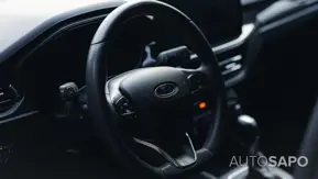 Ford Focus 1.0 EcoBoost MHEV ST-Line de 2022