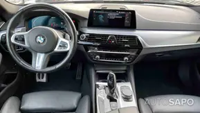 BMW Série 5 530 e iPerformance Pack M de 2021