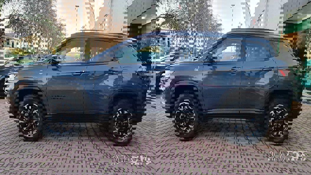 Jeep Compass 1.3 TG 4Xe Trailhawk de 2023
