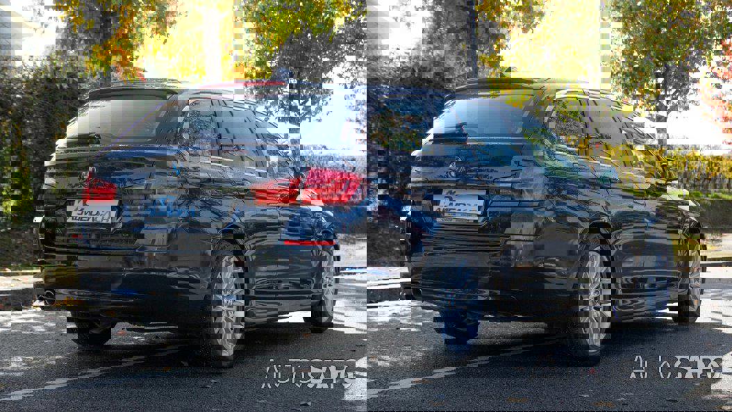 BMW Série 5 528 i Touring de 2010