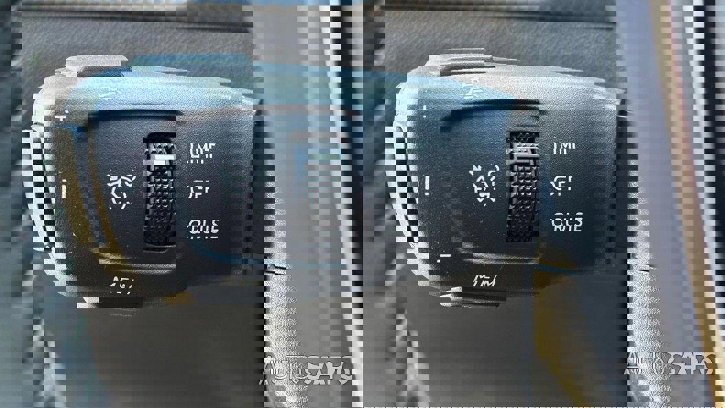 Peugeot 2008 1.2 PureTech Allure Pack de 2025