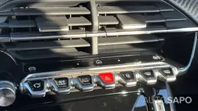 Peugeot 2008 1.2 PureTech Allure Pack de 2025