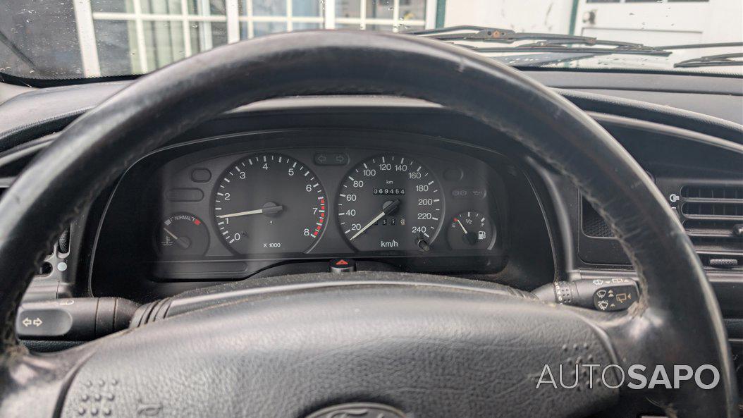 Ford Mondeo 1.6i Ghia de 1996