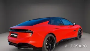 Lotus Emira de 2024