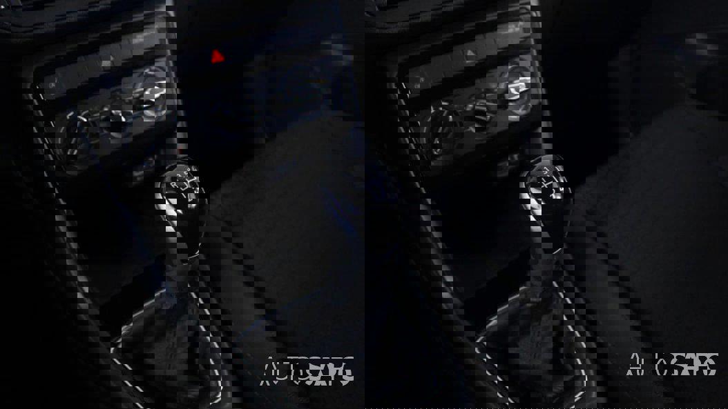 Volkswagen T-Cross 1.0 TSI Life de 2023