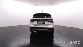 Volkswagen T-Cross 1.0 TSI Life de 2023