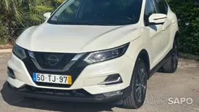 Nissan Qashqai 1.5 dCi N-Connecta J18+Led de 2017
