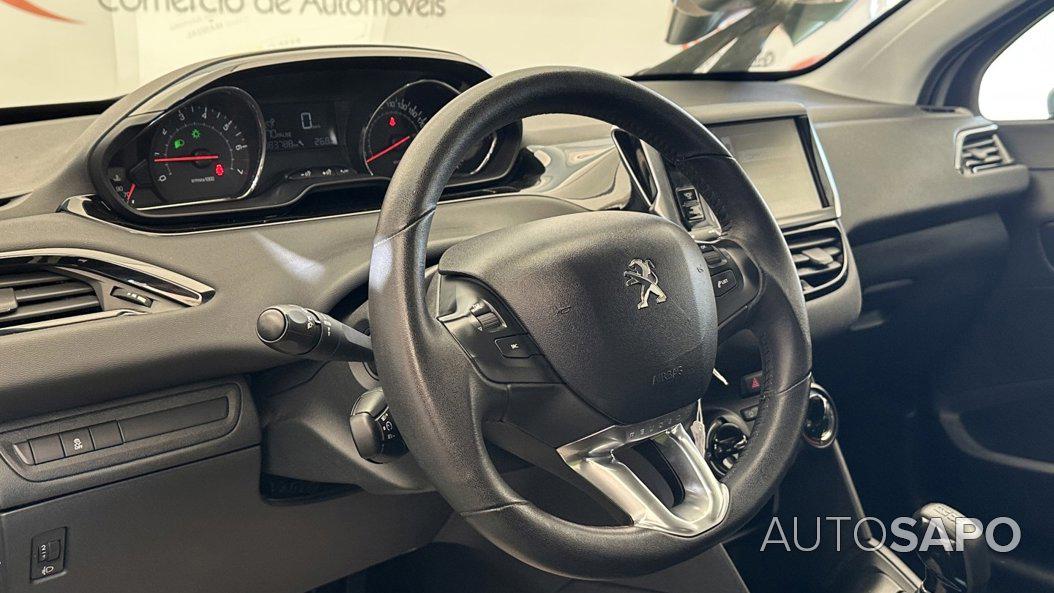 Peugeot 208 de 2013