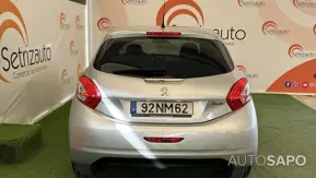 Peugeot 208 de 2013