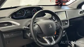 Peugeot 2008 1.2 PureTech Allure de 2019