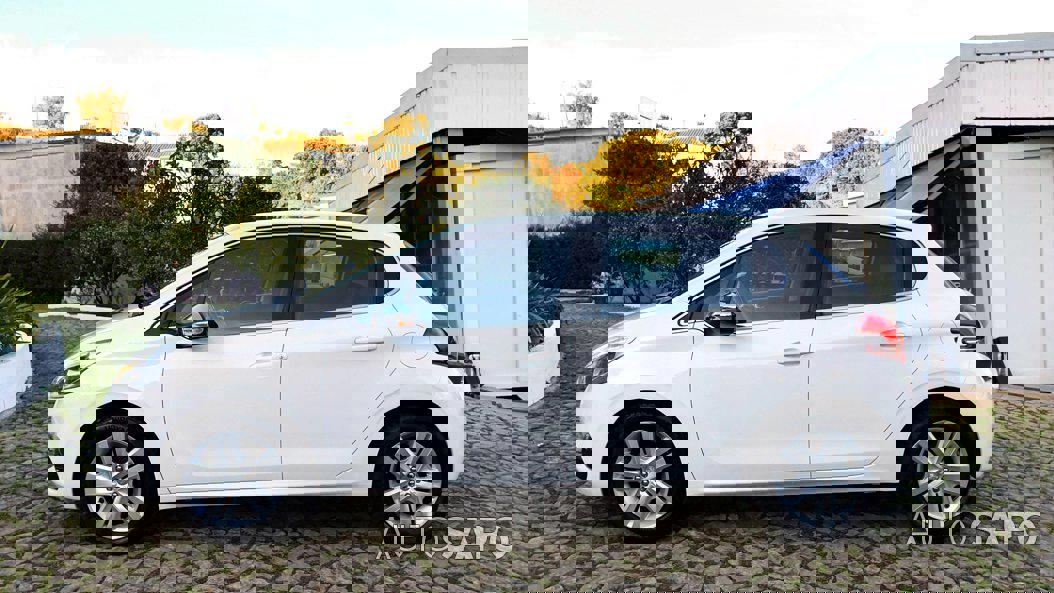 Peugeot 208 1.2 PureTech Allure de 2017