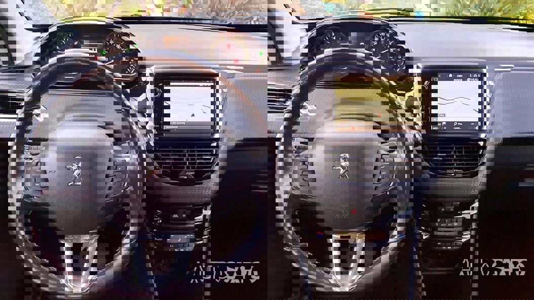 Peugeot 208 1.2 PureTech Allure de 2017