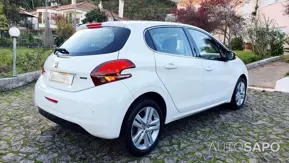 Peugeot 208 1.2 PureTech Allure de 2017