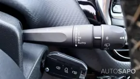 Peugeot 208 1.2 PureTech Allure de 2017