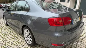 Volkswagen Jetta 1.6 TDi Confortline de 2012