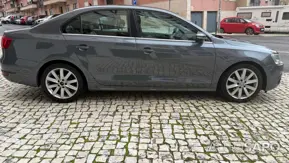 Volkswagen Jetta 1.6 TDi Confortline de 2012