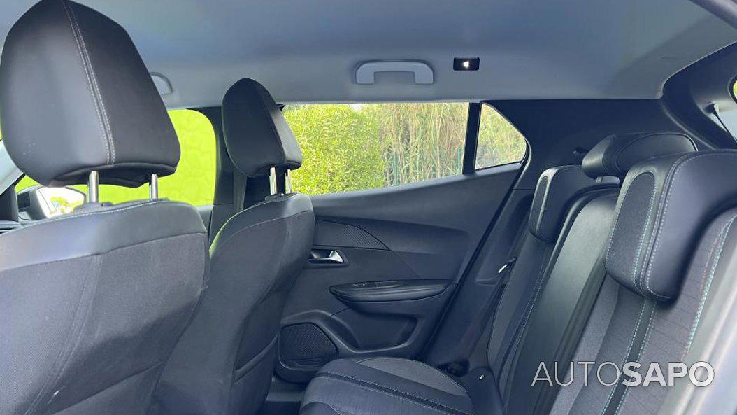 Peugeot 2008 1.2 PureTech Allure de 2022