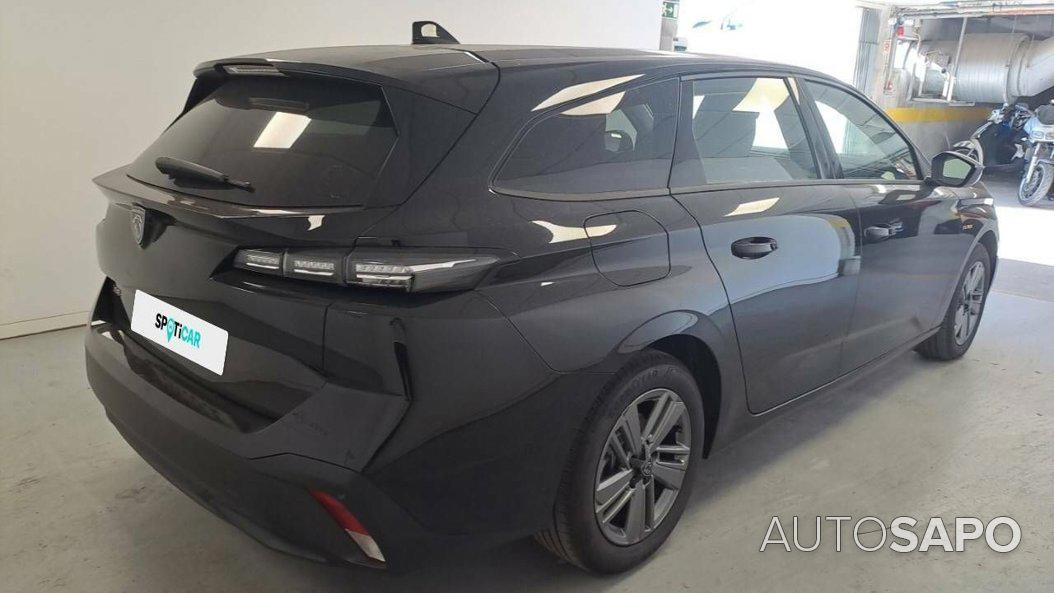 Peugeot 308 1.2 PureTech Style de 2025