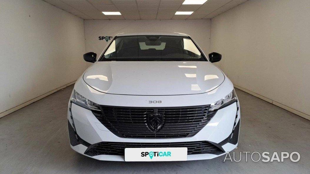 Peugeot 308 1.2 PureTech Style de 2025