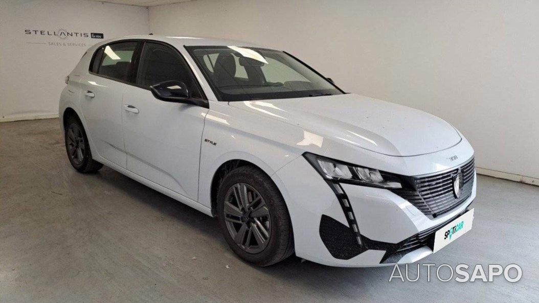 Peugeot 308 1.2 PureTech Style de 2025