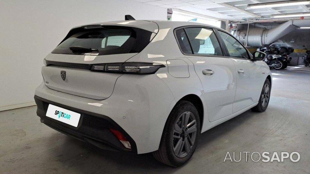 Peugeot 308 1.2 PureTech Style de 2025