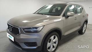 Volvo XC40 1.5 T2 Momentum Plus de 2022