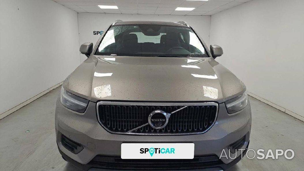 Volvo XC40 1.5 T2 Momentum Plus de 2022