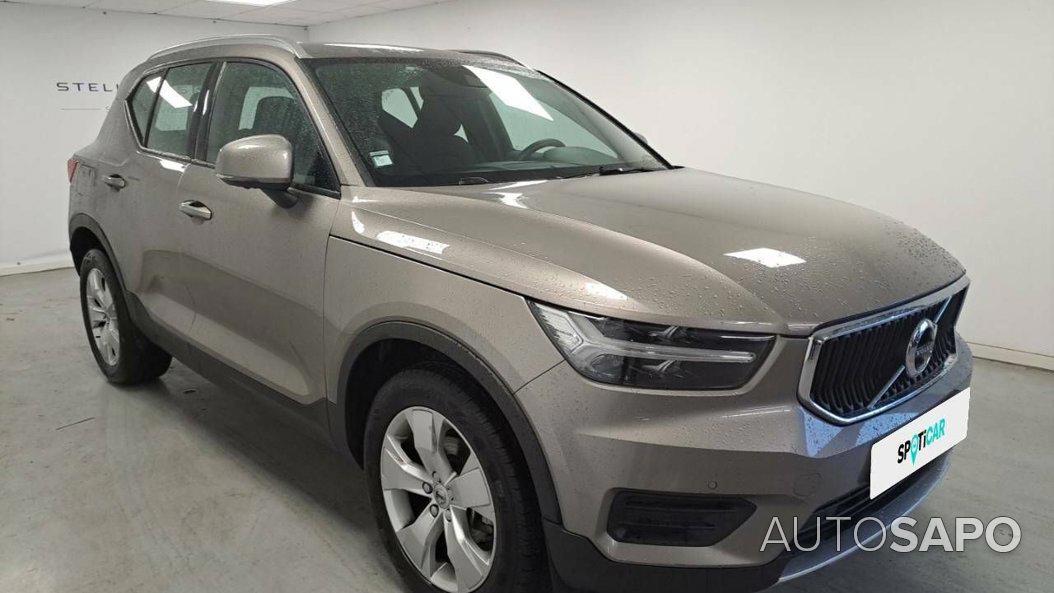 Volvo XC40 1.5 T2 Momentum Plus de 2022