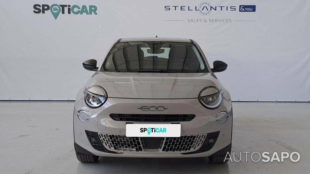 Fiat 600 618 Si de 2025